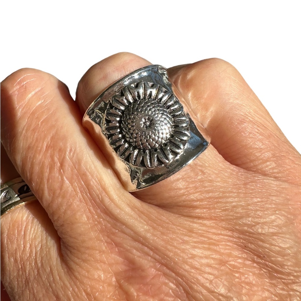 Boho Hammered Silver Ring With Silver Sunflower A… - image 3